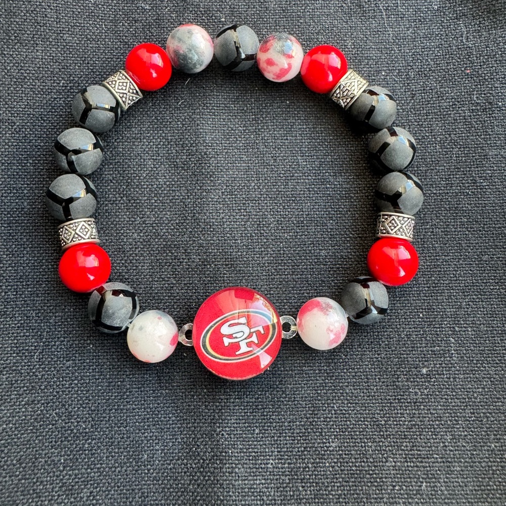 Handmade NFL Beaded SF 49ers Bracelet (UNISEX)